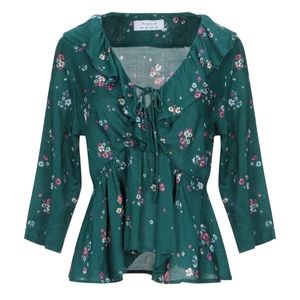 Micro floral ruffle blouse
